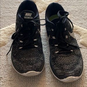 NIKE FLYKNIT LUNAR 3